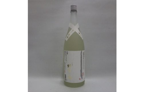 那智の滝 純米酒 1.8L 【miy123A】和歌山県新宮市14000酒・アルコール日本酒