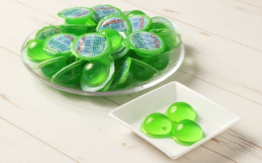 青りんごボール 100個入 (合計約900g) ゼリー 江口製菓 駄菓子 ハードタイプ 青りんご味 お菓子 おかし おやつ 青林檎 グリーンアップル フルーツ くだもの 果物 詰め合わせ まとめ買い 大