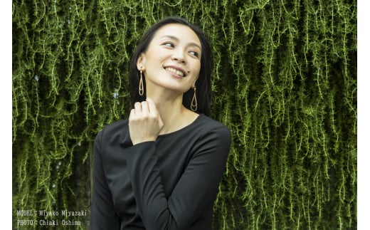【KALCANO】イヤリング ジュエリー jewelry アクセサリー レディース 熊本 阿蘇小国杉 小国杉 工芸品 木製 K18 淡水パール ギフト プレゼント ジュエリーケース付 ogunist shizuku-しずく熊本県小国町