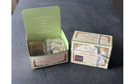 ց@NbL[lߍ@AZbgޗǌ쐼8000َqEXC[cĂَq