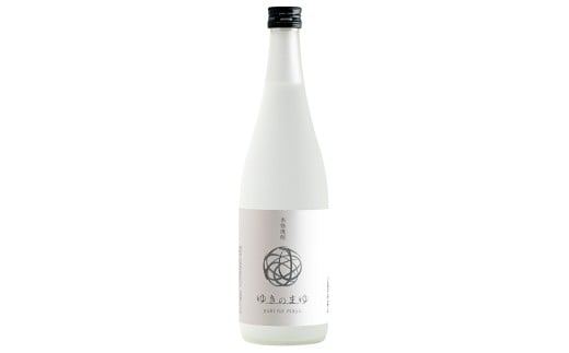 焼酎 ゆきのまゆ 720ml × 1本 本格焼酎 苗場酒造 新潟 | 四合瓶 お取り寄せ 人気 おすすめ 贈り物 贈答 プレゼント ギフト 父の日 新潟県 津南町新潟県津南町8000酒・アルコール焼酎