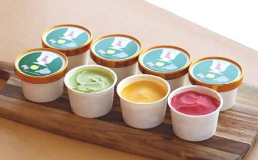 B142@R̎ÂWF[g{s15000َqEXC[cACXEWF[g