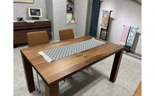 博多織テーブルランナー 切子柄(黒)100cm×31cm福岡県福岡市184000衣類・装飾品・工芸品その他 装飾品・工芸品