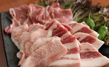 富士ケ嶺ポーク 【焼肉用総重量約1.5kg】山梨県富士河口湖町21000肉豚肉