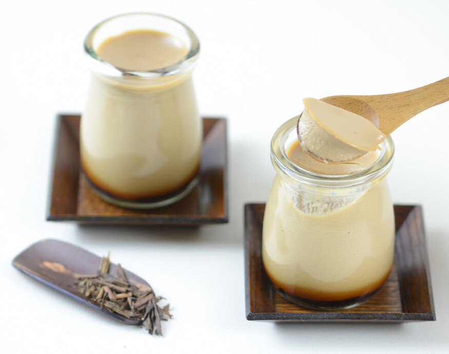 【ふるさと納税】素材にこだわった濃厚な味わい 「苗場プリン」 (プレーン4個、ほうじ茶2個)【地場産品】新潟県湯沢町14000卵・乳製品その他卵・乳製品