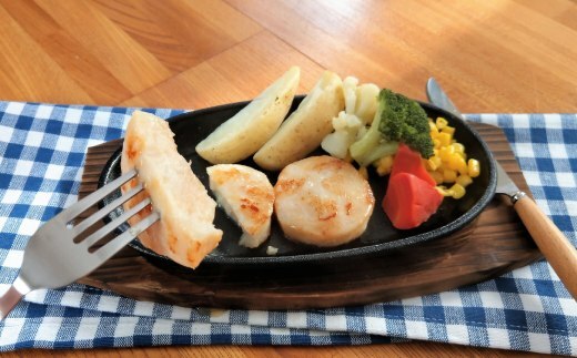 13-80 紋別産ほたて貝柱ステーキ(成形品)(5枚入・3袋)北海道紋別市13000鍋セット・総菜・加工食品その他 鍋セット・総菜・加工食品