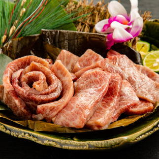 50-70 紋別名物 流氷昆布締め和牛三角バラカルビ 1kg北海道紋別市50000肉牛肉