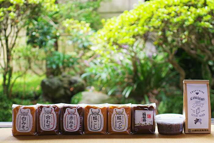 いいちみそ8種セット(計3.6kg)【みそ 味噌 ミソ 白みそ 糀こし 糀つぶ 赤みそ 合わせ 箱根路 つづくみそ贈答品 贈り物 詰合せセット 神奈川県 小田原市 】神奈川県小田原市18000調味料・油味噌