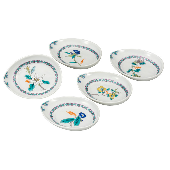 九谷焼 4.8号皿揃 草花絵変り (5枚セット)a01 食器 キッチン雑貨 キッチンアイテム 雑貨 小物 お皿 丸皿 食卓 テーブルコーディネート 石川県能美市30000雑貨・日用品食器・グラス