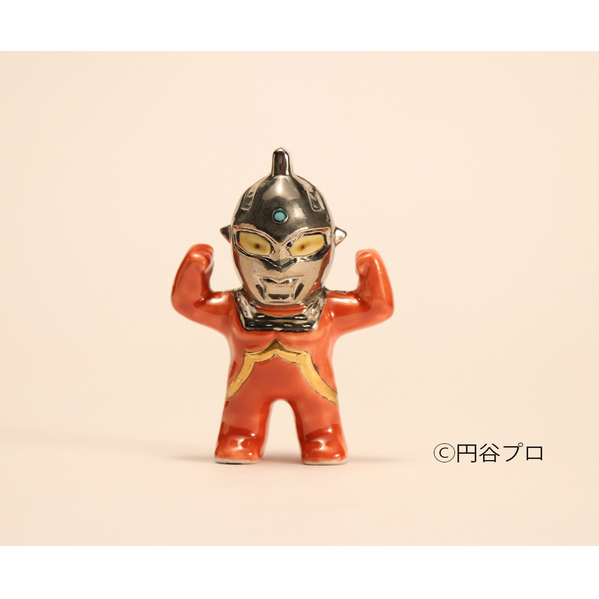 九谷焼 ウルトラセブン 佐藤剛志石川県能美市44000雑貨・日用品おもちゃ・ぬいぐるみ