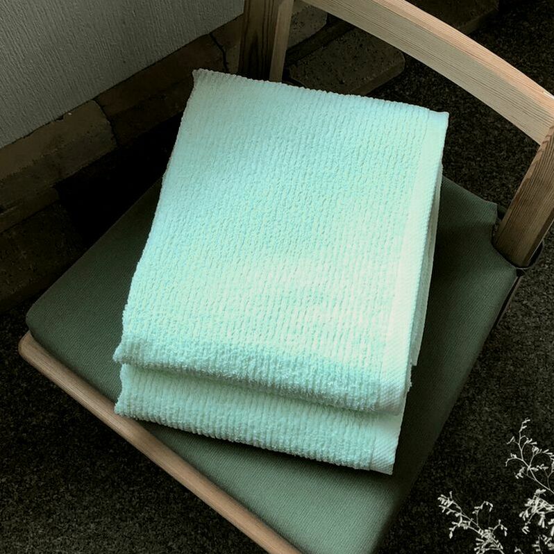 90×150ヒバ抗菌大判バスタオル2枚セット(グリーン)泉州タオル【泉州タオル 国産 吸水 普段使い 無地 シンプル 日用品 家族 ファミリー】 015B334大阪府泉佐野市15000雑貨・日用品寝具・タ