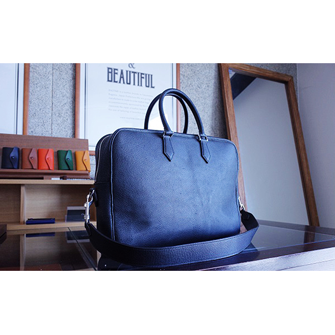 【GOMYO LEATHER】猪革 ビジネスバック(黒) ファッション カバン バッグ 香川県東かがわ市537000衣類・装飾品・工芸品鞄・バッグ