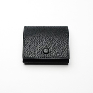【GOMYO LEATHER】猪革 手縫いコインケース(黒) ファッション 小物 香川県東かがわ市55000衣類・装飾品・工芸品その他 装飾品・工芸品
