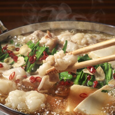 もつ鍋 醤油味2人前×2セット(合計4人前)(米粉麺付)(岡垣町)【配送不可地域:離島】【1299515】福岡県岡垣町15000鍋セット・総菜・加工食品鍋セット