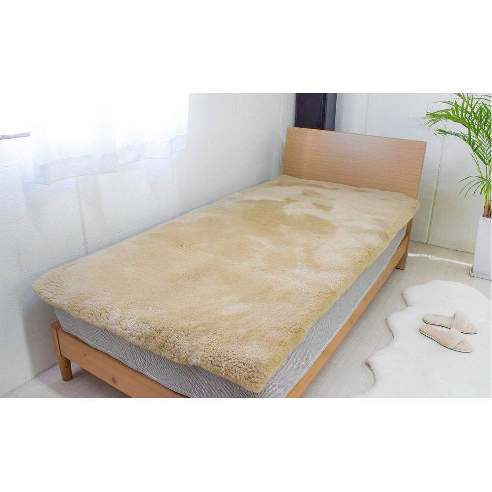 奈良 (株)マスダ製 ムートン シーツ セミダブル ライトブラウン/ 寝具 ムートン 羊毛皮 羊毛 スプリングラム 100%使用 天然素材 オールシーズン 通年 贈り物 プレゼント 誕生日 記念日 株式