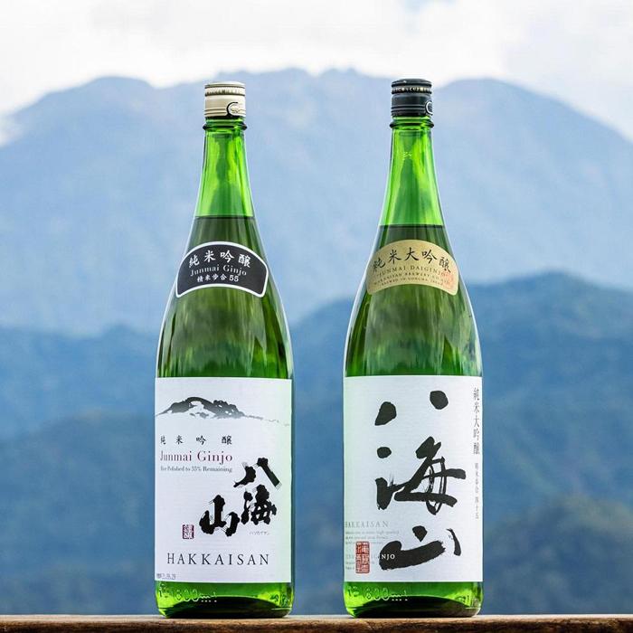 越後の名酒「八海山」純米吟醸55%・純米大吟醸一升瓶詰合せ(各1800ml)新潟県南魚沼市32000酒・アルコール日本酒