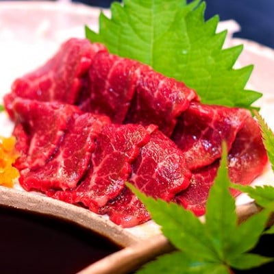 【のし付き・お歳暮】阿蘇発!熊本名物馬刺しセット【赤身】【配送不可地域:離島】【1455549】熊本県阿蘇市13000肉その他 肉