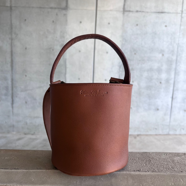 【可愛い本革バッグ】Collon camel兵庫県三木市90000衣類・装飾品・工芸品鞄・バッグ