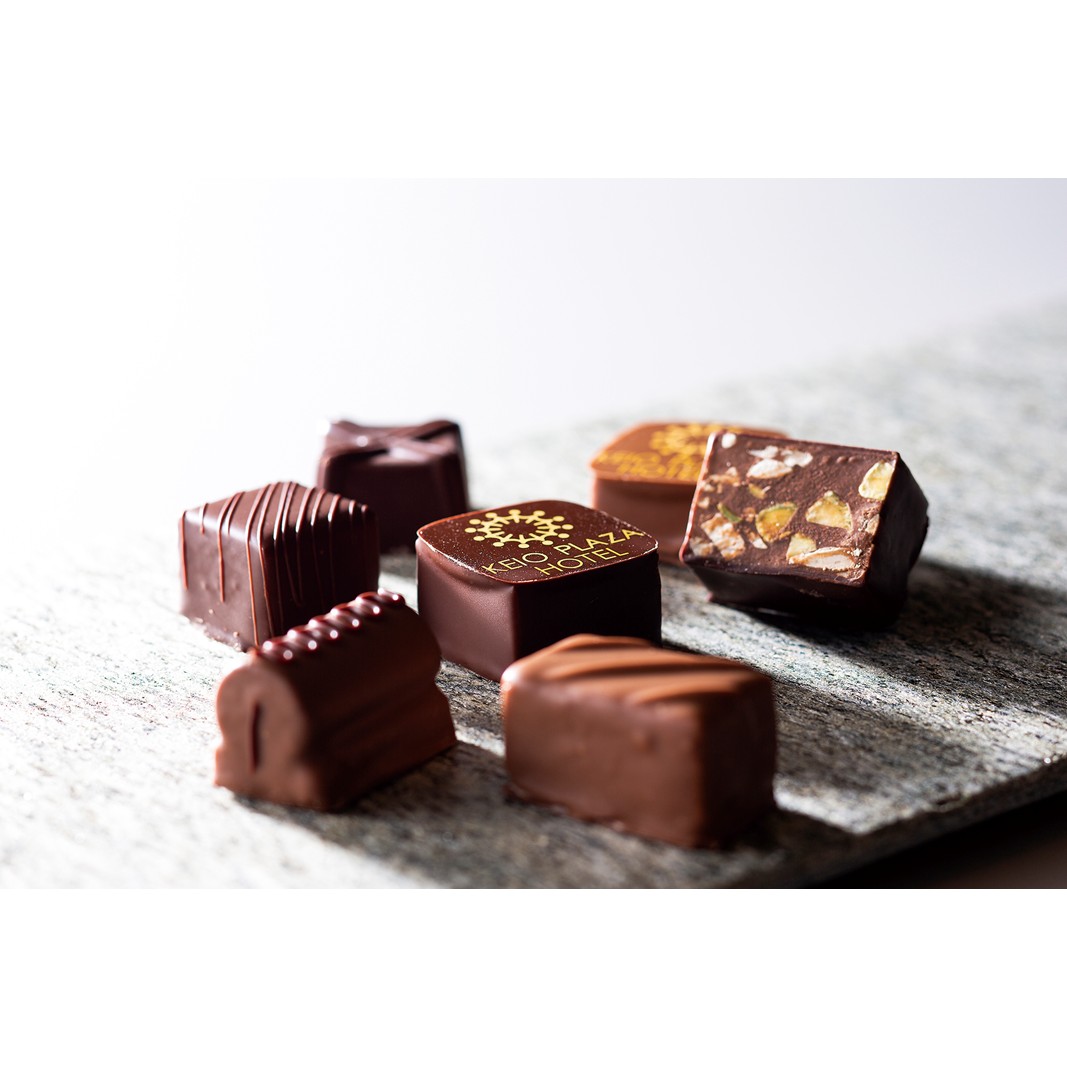 京王プラザホテル ボンボンショコラ12個入り東京都新宿区14000菓子・スイーツその他 洋菓子