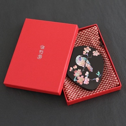 若狭塗　螺鈿細工　桜の菓子鉢　金箔　貝　木製　骨董　伝統工芸品 若狭塗 螺鈿細工 桜の菓子鉢 金箔 貝 木製 骨董 伝統工芸品