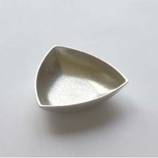 TRI 平盃 装飾品 民芸品 工芸品 伝統技術 酒器  FAD-0243富山県高岡市23000雑貨・日用品食器・グラス