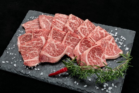 熊野牛 リブロース 焼肉用 500g【MT21】和歌山県那智勝浦町23000肉牛肉