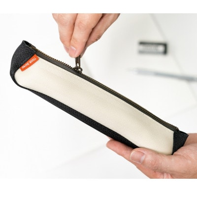 【色はお任せとなります】捨てられるはずだった自動車用シートベルトで作ったスリムで丈夫なペンケース【1547725】愛知県大口町6000雑貨・日用品文房具