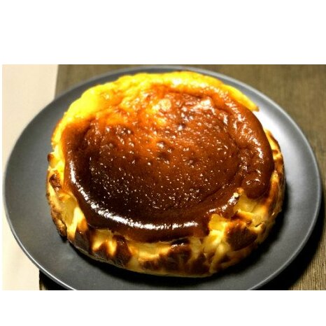 【四国一小さな町のお菓子屋】bon appetit バスク風チーズケーキ高知県田野町10000菓子・スイーツケーキ・カステラ