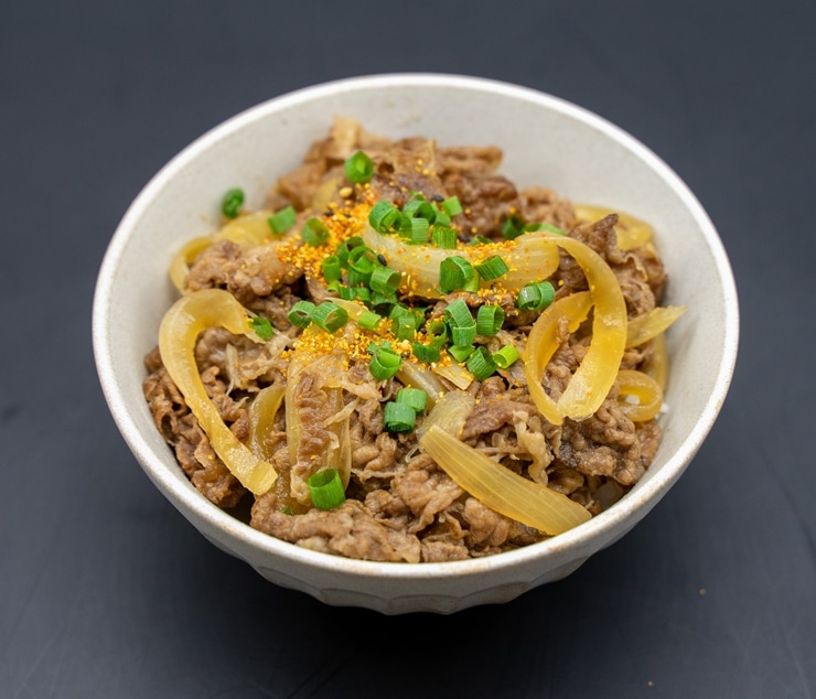 (冷凍) 牛壱 黒毛和牛 牛丼の具 840g(280g×3個) / 歩商事 特製割下 卸問屋 奈良県 田原本町奈良県田原本町12000肉牛肉