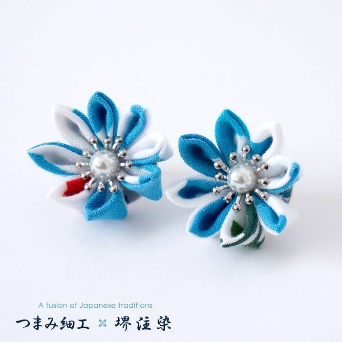 花舞うイヤリング「つまみ細工×堺注染」(青)大阪府堺市10000衣類・装飾品・工芸品その他 装飾品・工芸品
