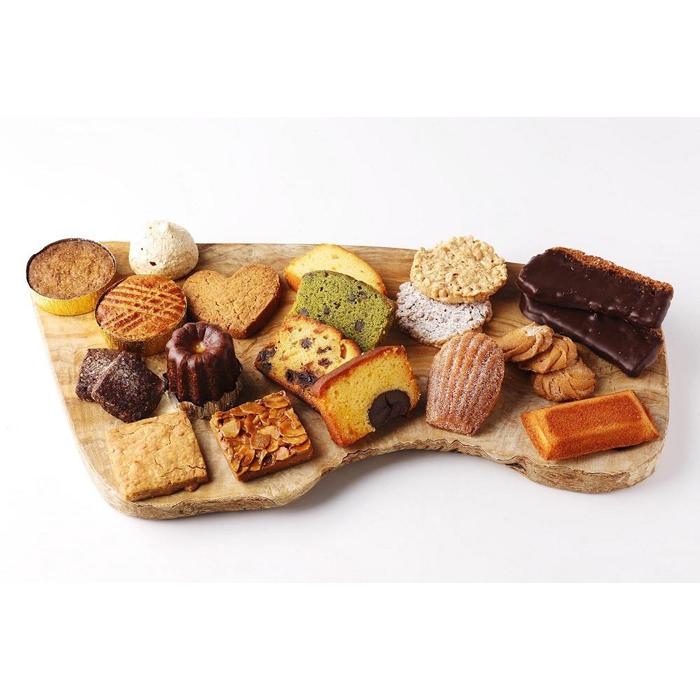 【川崎市にあるケーキ屋パティスリーノコノコ】シェフ自慢の焼き菓子16個神奈川県川崎市10000菓子・スイーツ焼き菓子