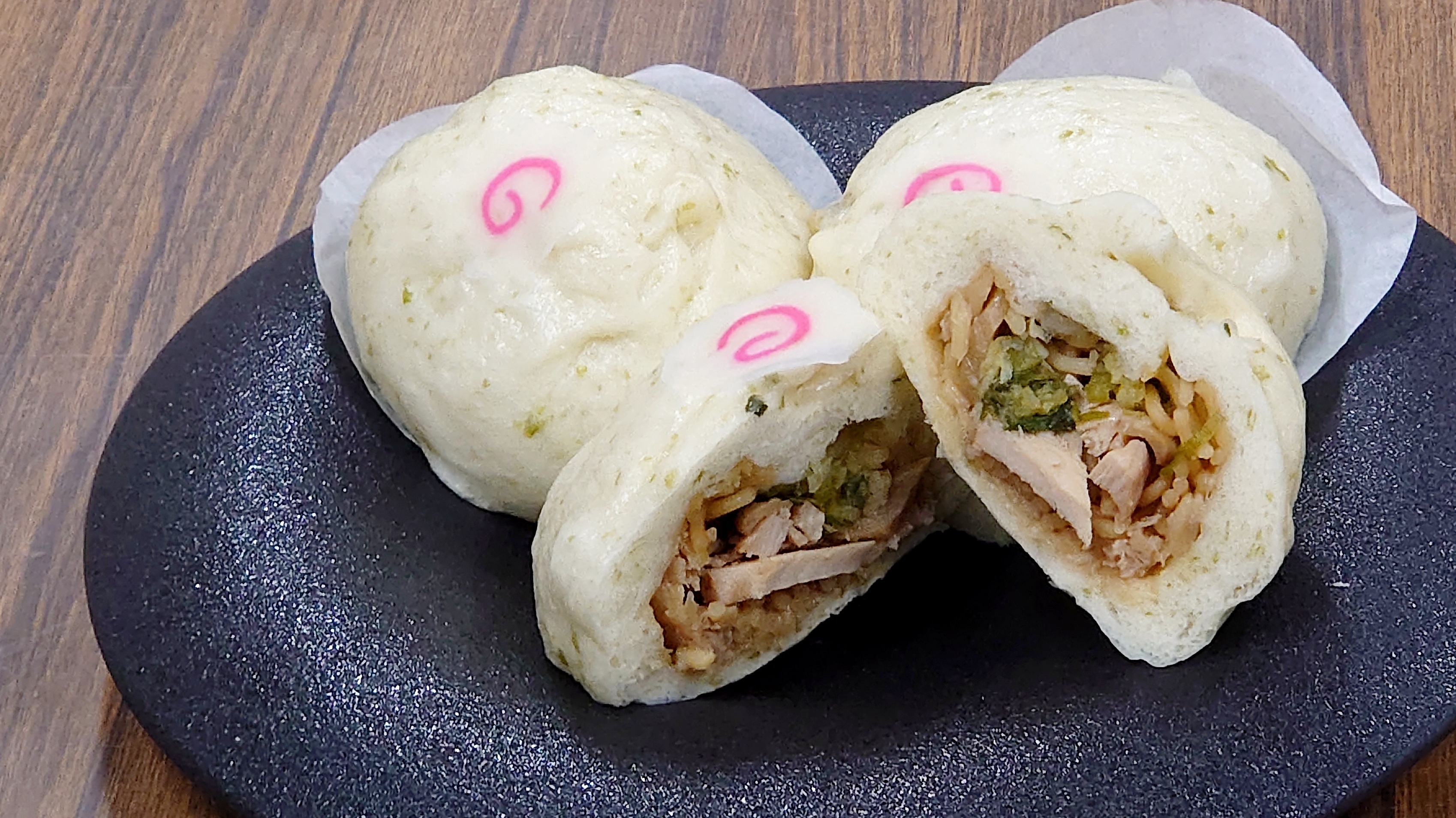 ご当地中華まん 鳥中華まん_E091山形県長井市11000鍋セット・総菜・加工食品