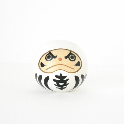 幸福だるま 白(1体)【1293211】群馬県榛東村14000衣類・装飾品・工芸品その他 装飾品・工芸品