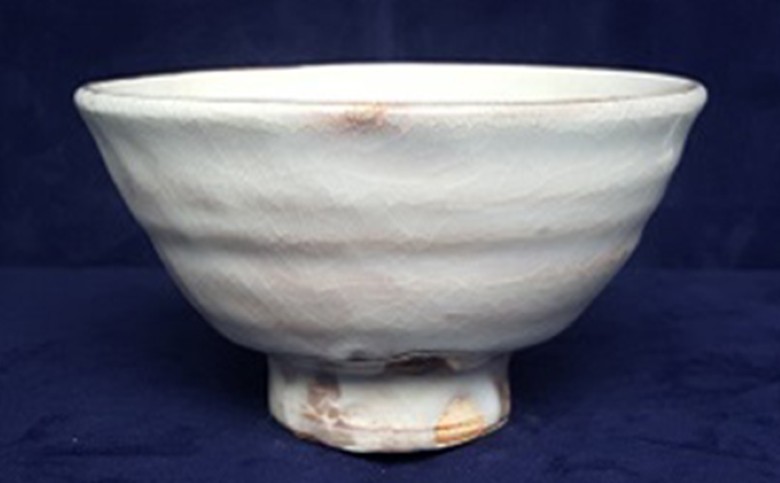 8代佳炎作 萩焼 化粧飯茶碗 |hg000008山口県萩市27300衣類・装飾品・工芸品その他 装飾品・工芸品